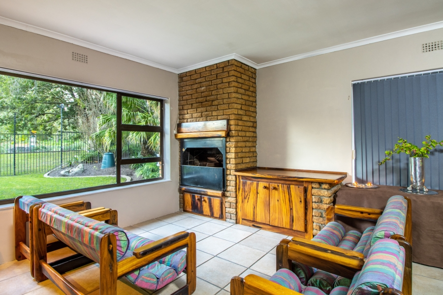 11 Bedroom Property for Sale in Die Boord Western Cape